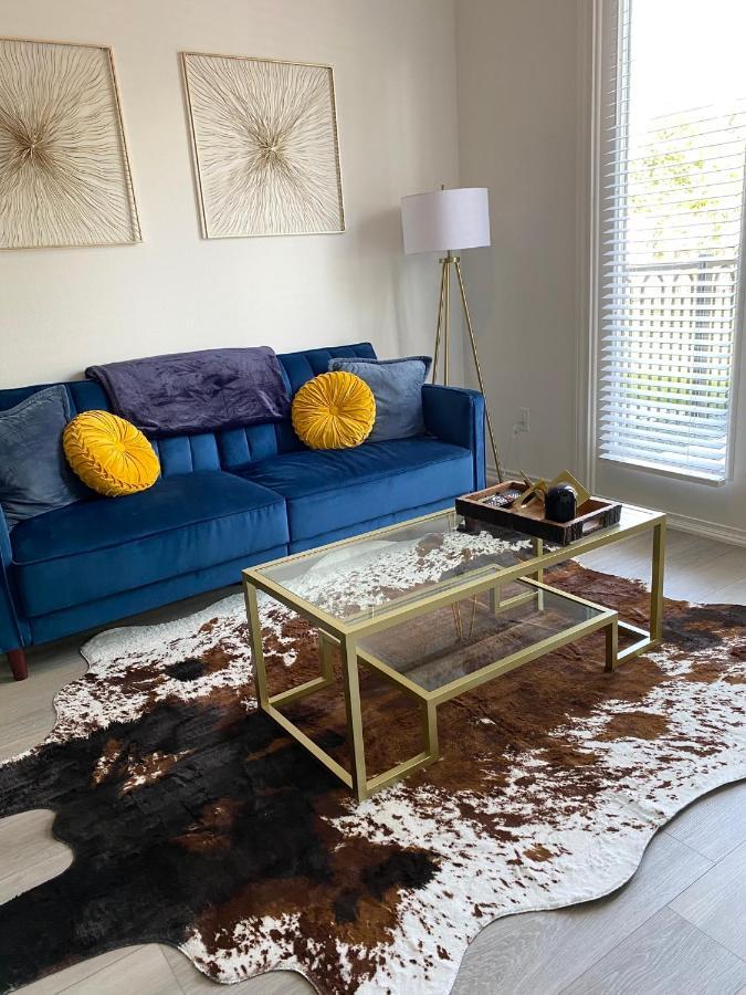 فيلا هيوستنفي Luxe Three Story Duplex Near Downtown & Med Center المظهر الخارجي الصورة