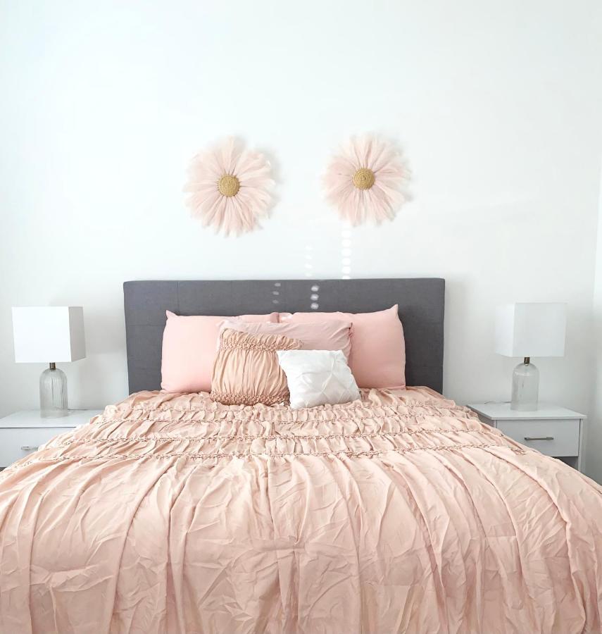 فيلا هيوستنفي Luxe Three Story Duplex Near Downtown & Med Center المظهر الخارجي الصورة