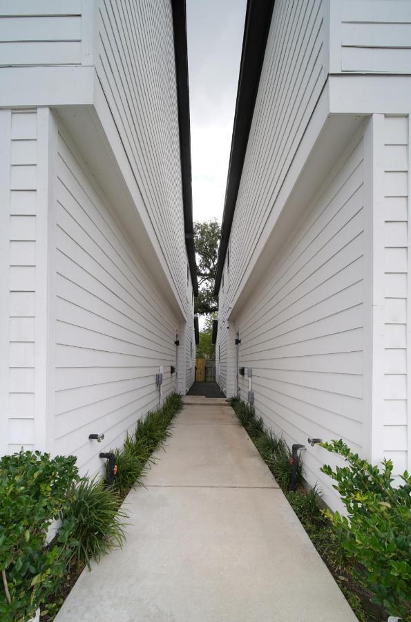 فيلا هيوستنفي Luxe Three Story Duplex Near Downtown & Med Center المظهر الخارجي الصورة